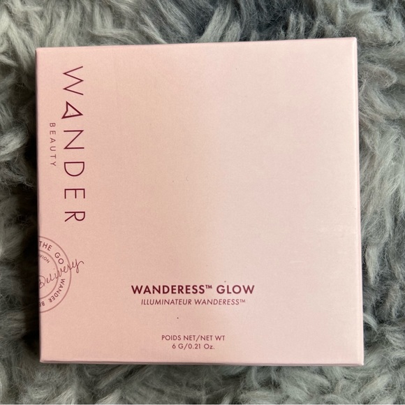 WANDER BEAUTY Wanderess Glow Highlighter
(After Hours) - Picture 5 of 13